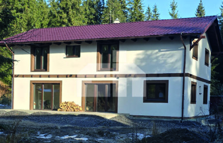 Moderná dvojpodlažná veľká chata - č.57